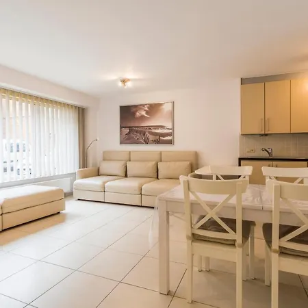 Spacious - Ground Floor Near Beach Appartement *