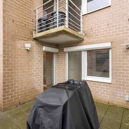 Spacious - Ground Floor Near Beach Oostende